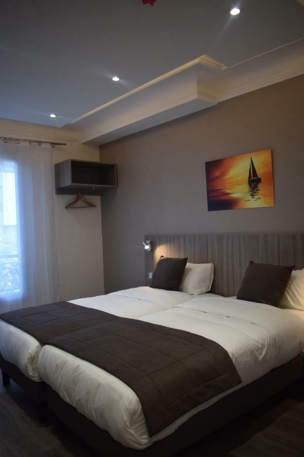 Hotel Puy De Dome Párizs Kültér fotó