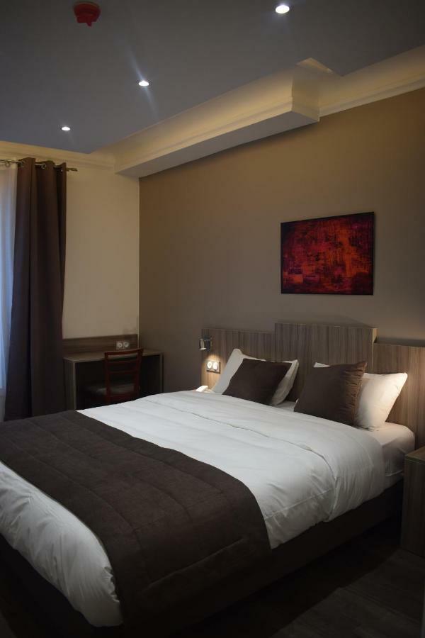 Hotel Puy De Dome Párizs Kültér fotó